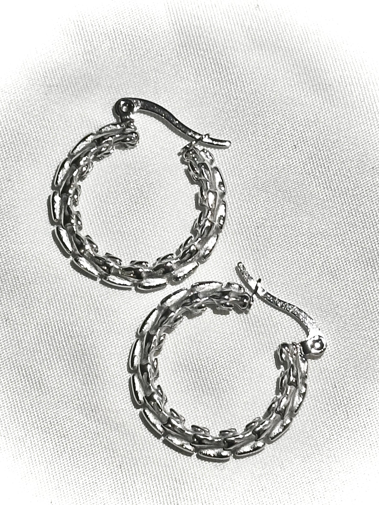 Mini vertebrae hoops