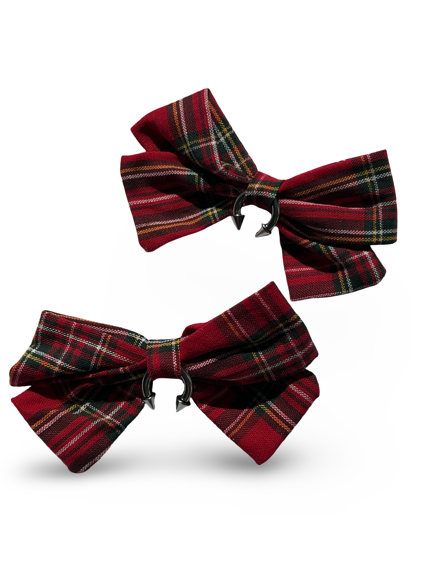 Plaid pierced bows