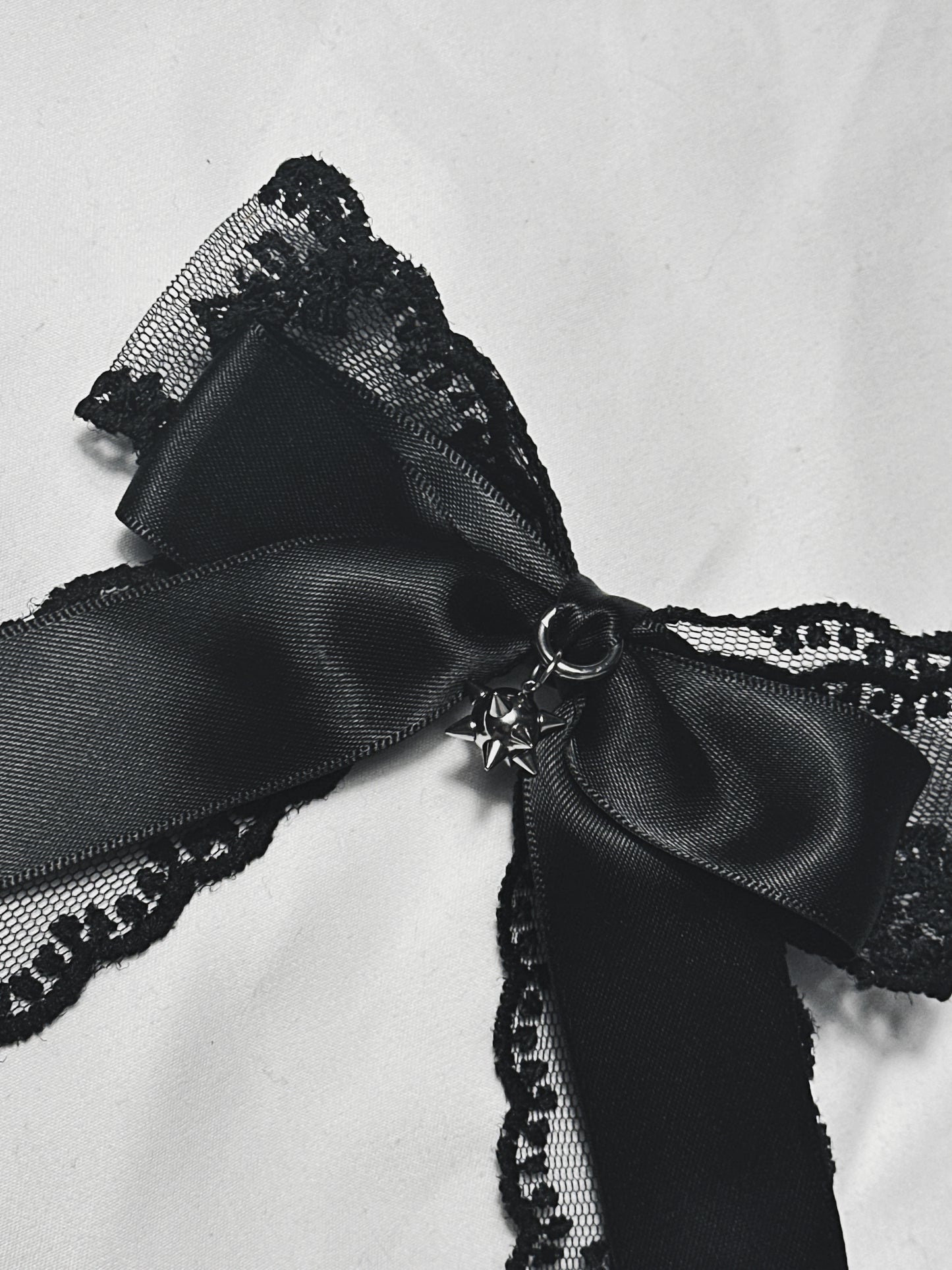 Flail hair bows